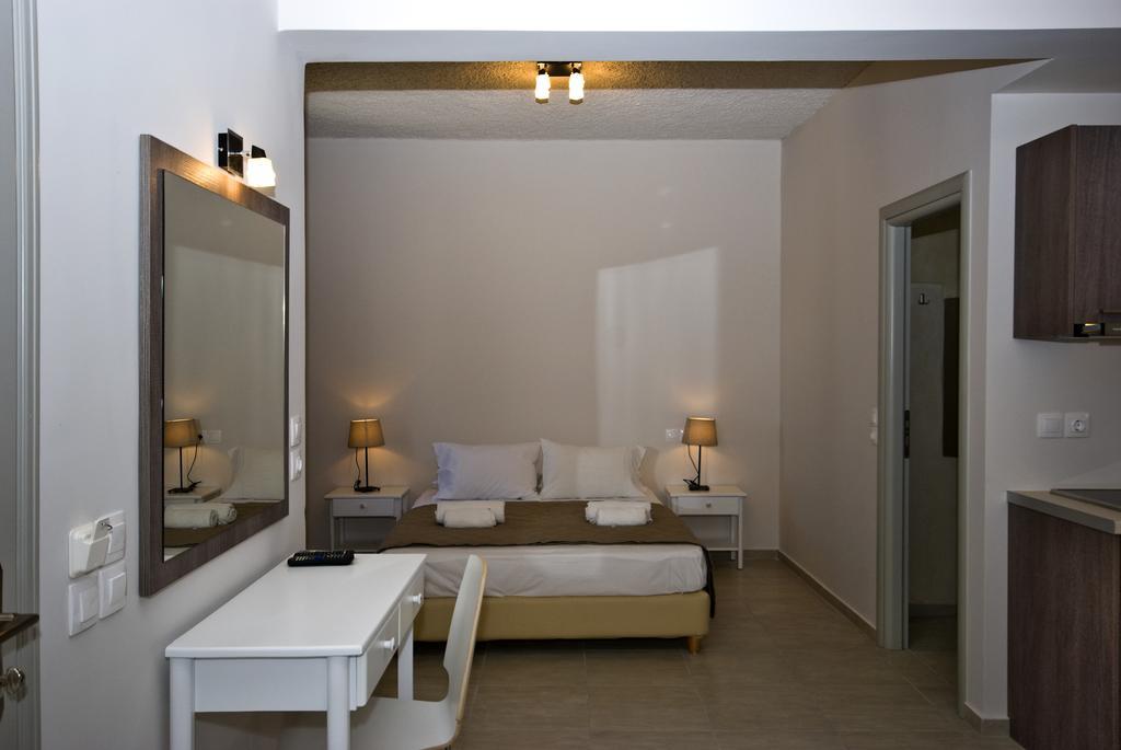 Alafouzos Studios & Apartments Kamári Pokoj fotografie